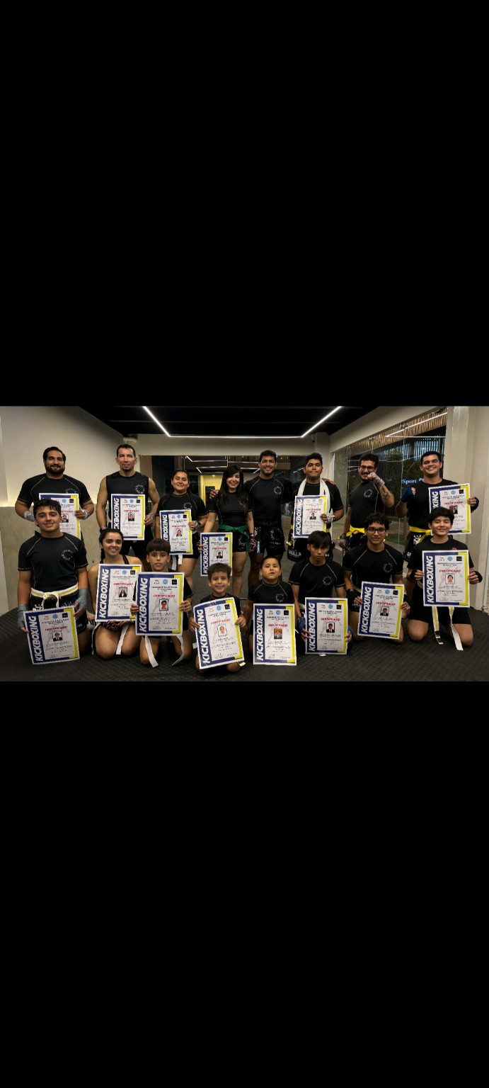 Clase de Kick Boxing Team Grulla